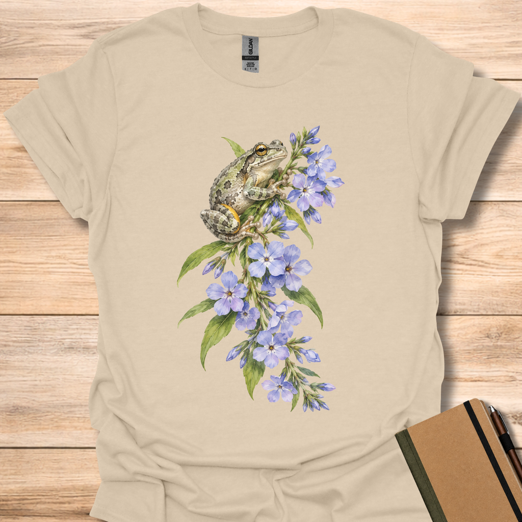 Gray Treefrog On Wild Blue Phlox - Sand